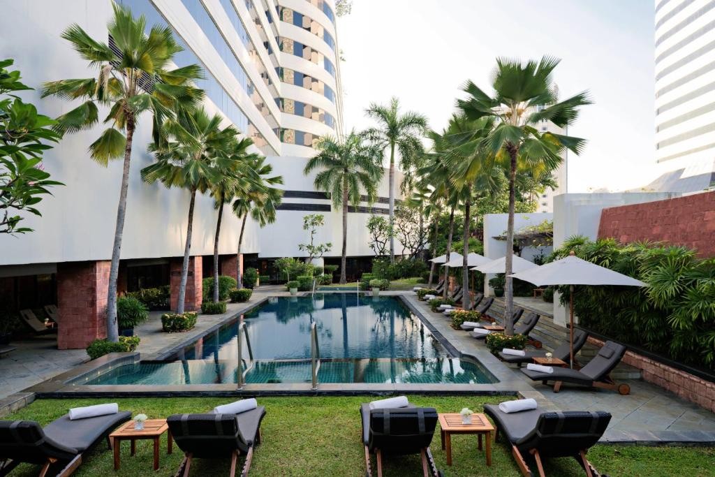 مسبح فندق جي دبليو ماريوت بانكوك تايلاند